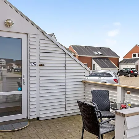 Anelia - 2-3km From The Sea By Interhome *